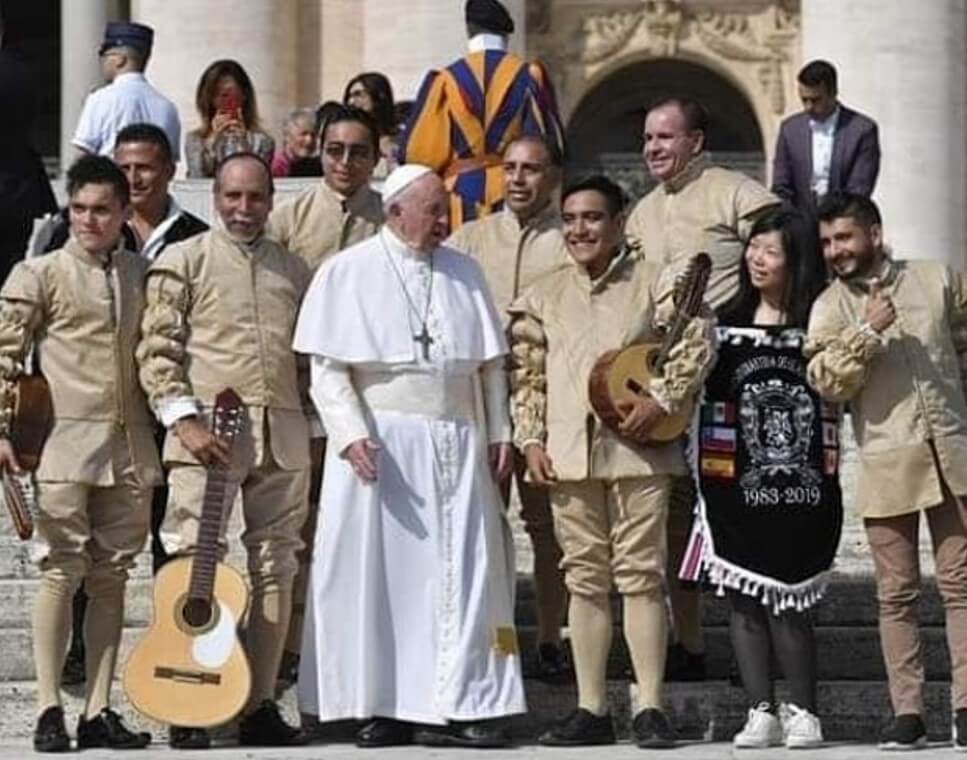 Callejoneadas de Guanajuato en el Vaticano